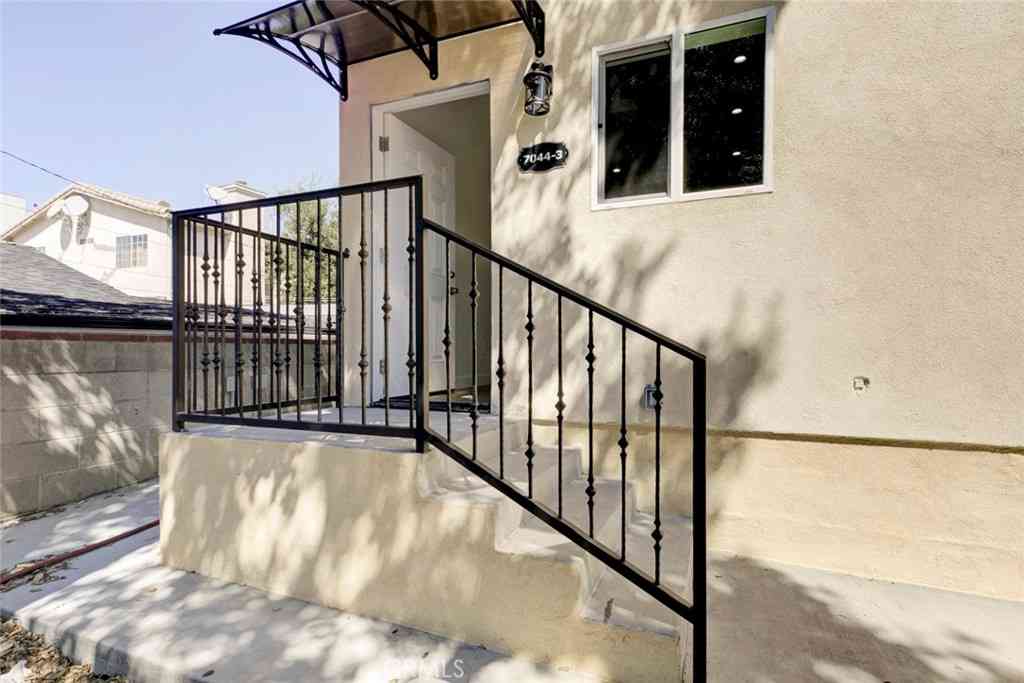 Homes For Rent - 7044 3 Greeley<br/> Tujunga, CA 91042