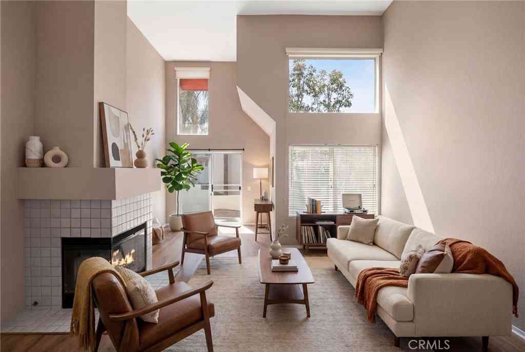 Condo For Sale - 26943 Diamond #238<br/> Mission Viejo, CA 92691