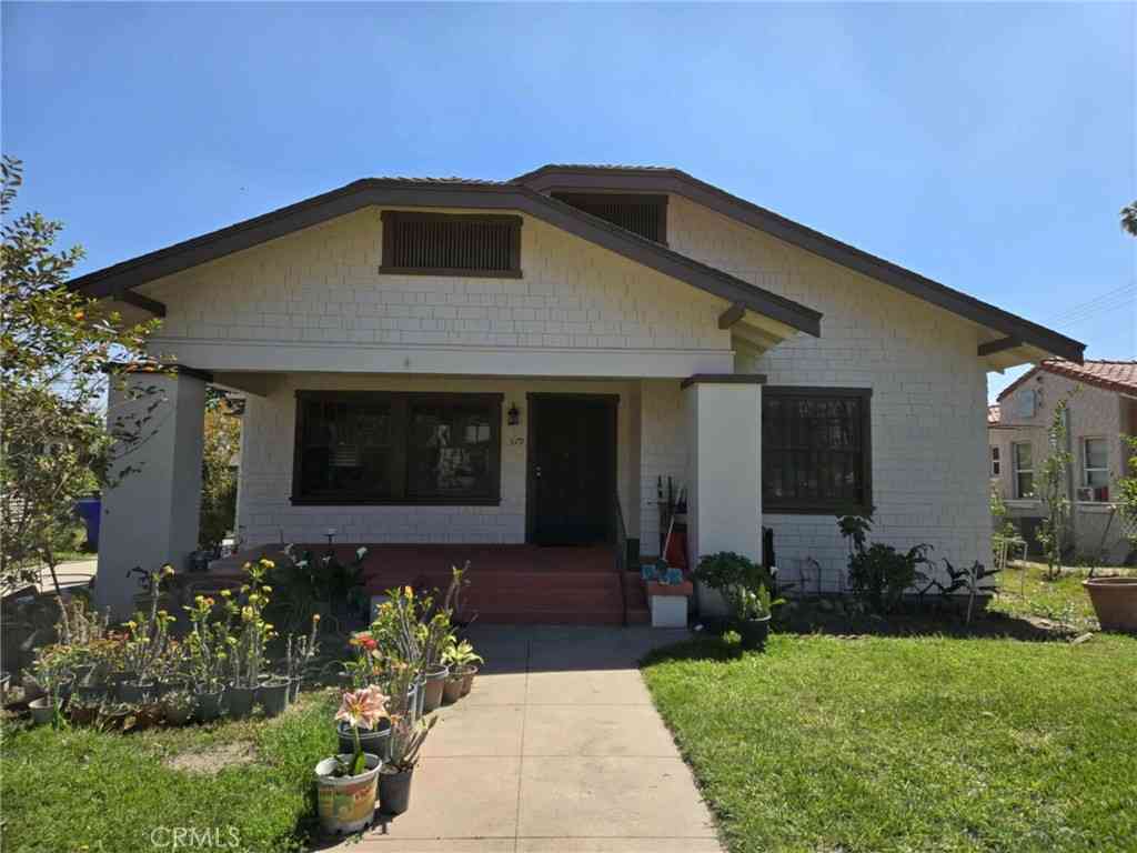 Homes For Sale - 579 16th<br/> San Bernardino, CA 92405