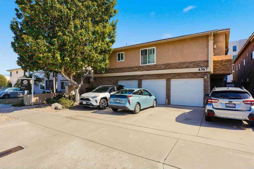 Condo For Sale - 4367 Idaho Street #5<br/> San Diego, CA 92104