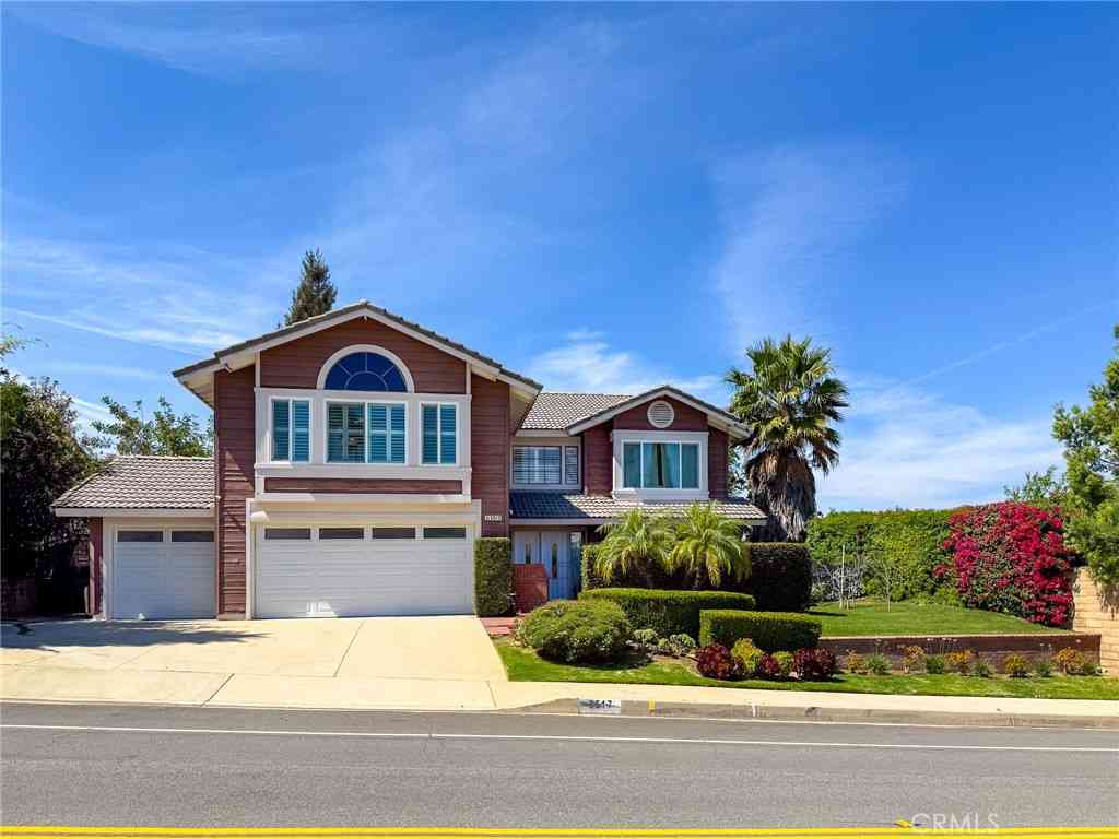 Homes For Sale - 3517 Hawkwood Drive<br/> Diamond Bar, CA 91765
