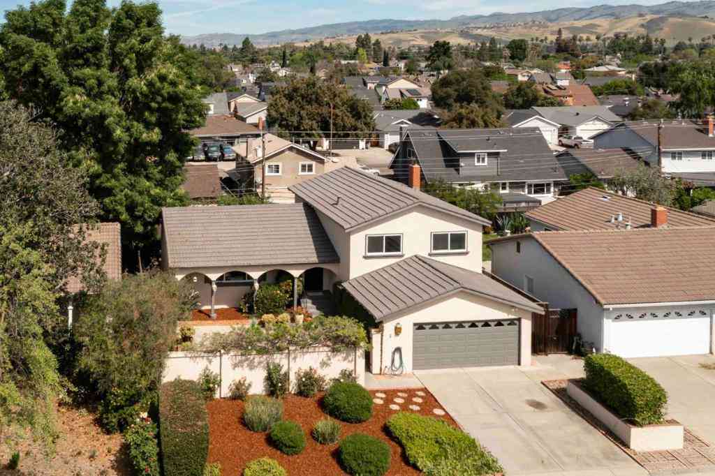 Homes For Sale - 271 Copco Lane<br/> San Jose, CA 95123
