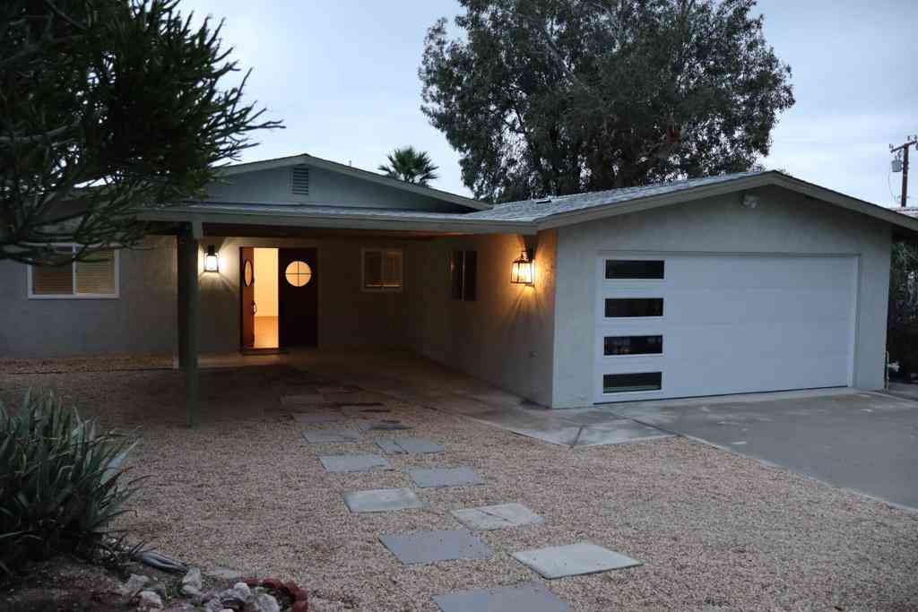 Homes For Sale - 12700 Avenida Alta Loma<br/> Desert Hot Springs, CA 92240