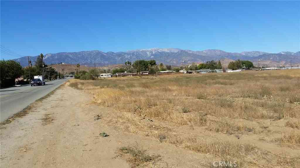Vacant Land For Sale - 612 S 22nd<br/> Banning, CA 92220