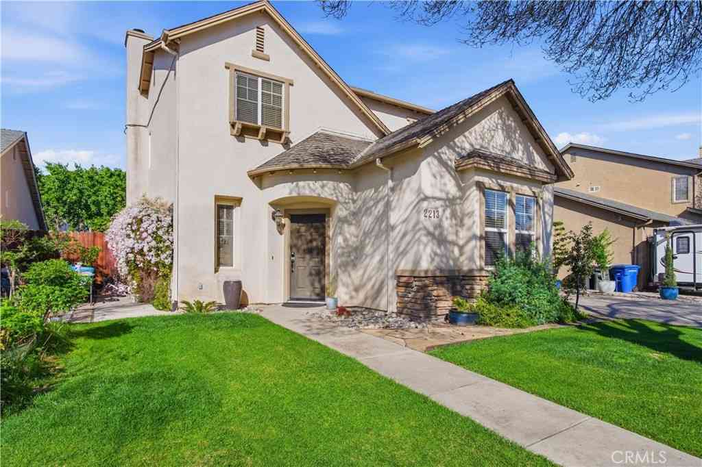Homes For Sale - 2213 Lionudakis Court<br/> Modesto, CA 95355