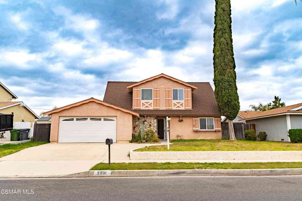 Homes For Sale - 2031 Socrates Avenue<br/> Simi Valley, CA 93065