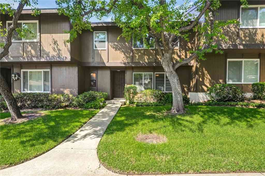 Townhouse For Sale - 1282 Whisperglen<br/> San Dimas, CA 91773