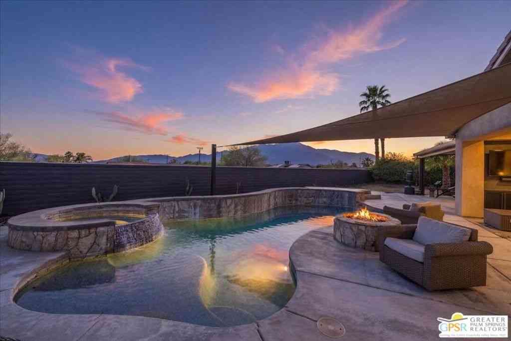 Homes For Sale - 66997 Joshua Court<br/> Desert Hot Springs, CA 92240