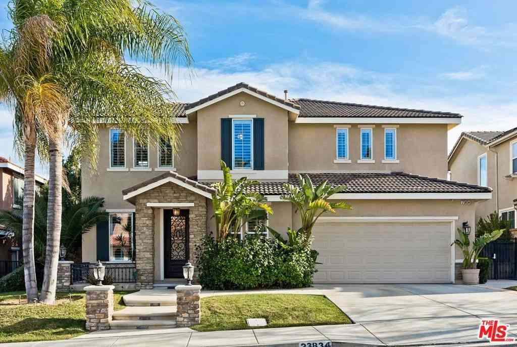 Homes For Sale - 23834 Rio Ranch Way<br/> Valencia, CA 91354
