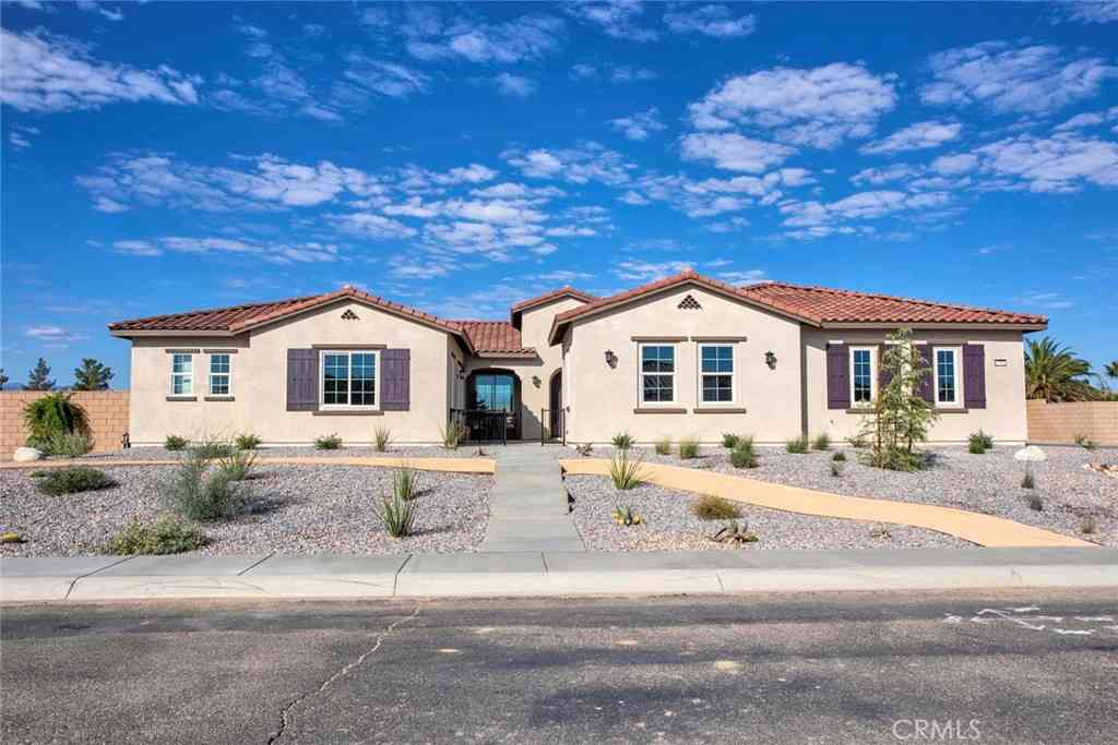 Homes For Sale - 19372 Earth Summit<br/> Apple Valley, CA 92308