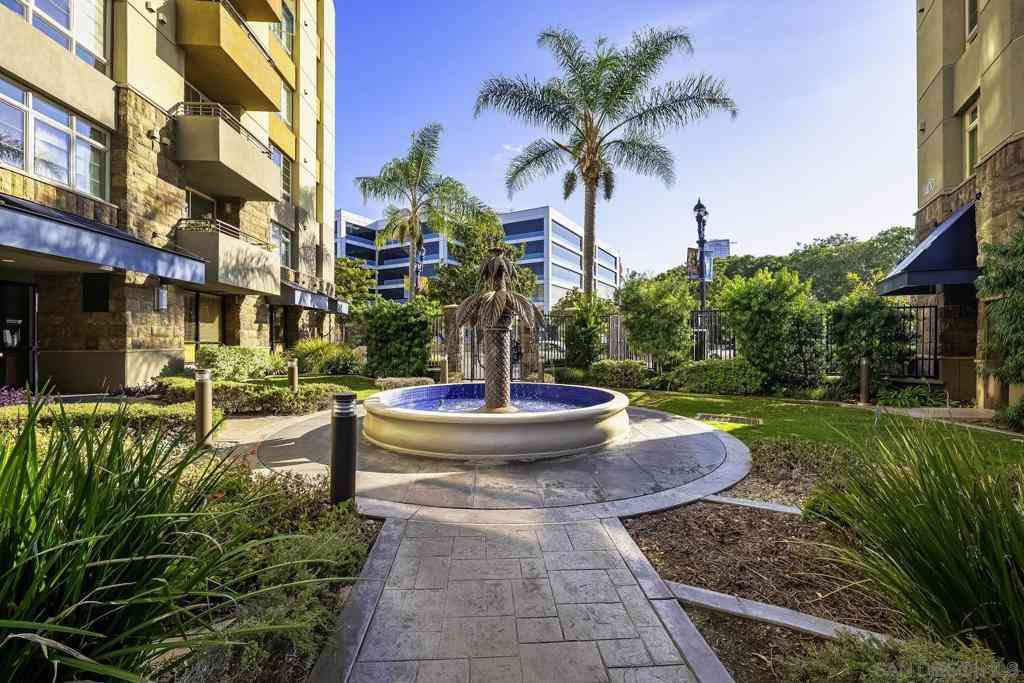 Condo For Sale - 1480 Broadway #2607<br/> San Diego, CA 92101
