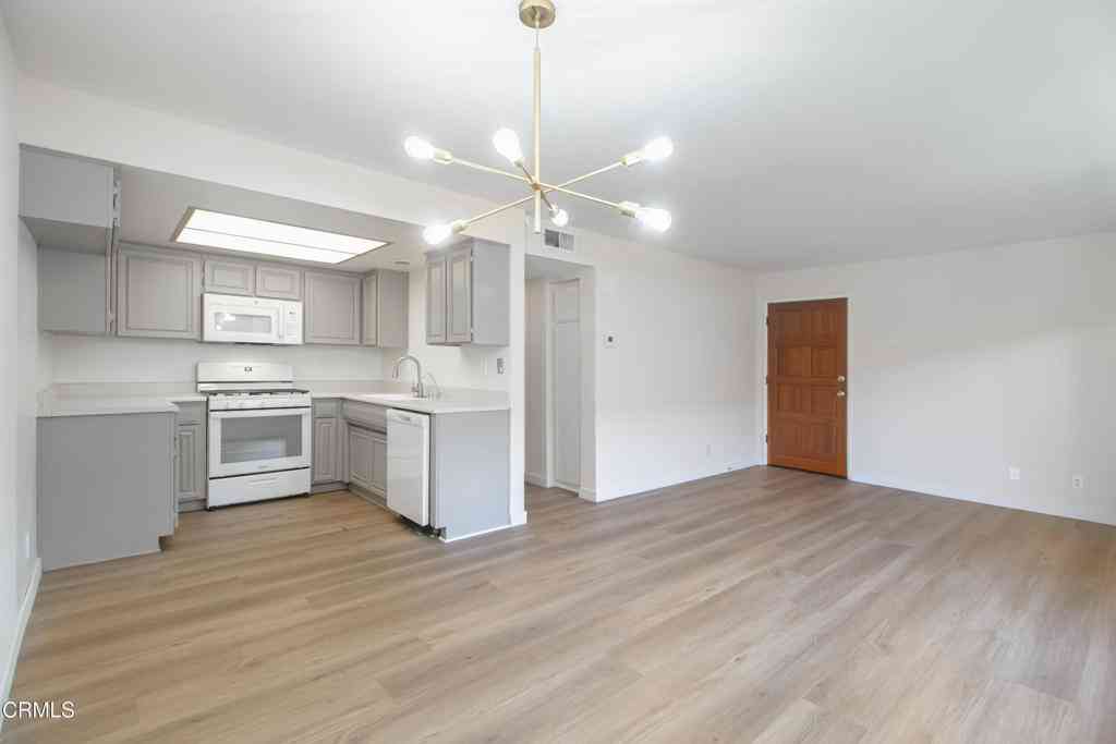 Apartment For Rent - 1169 Rosedale Avenue #208<br/> Glendale, CA 91201