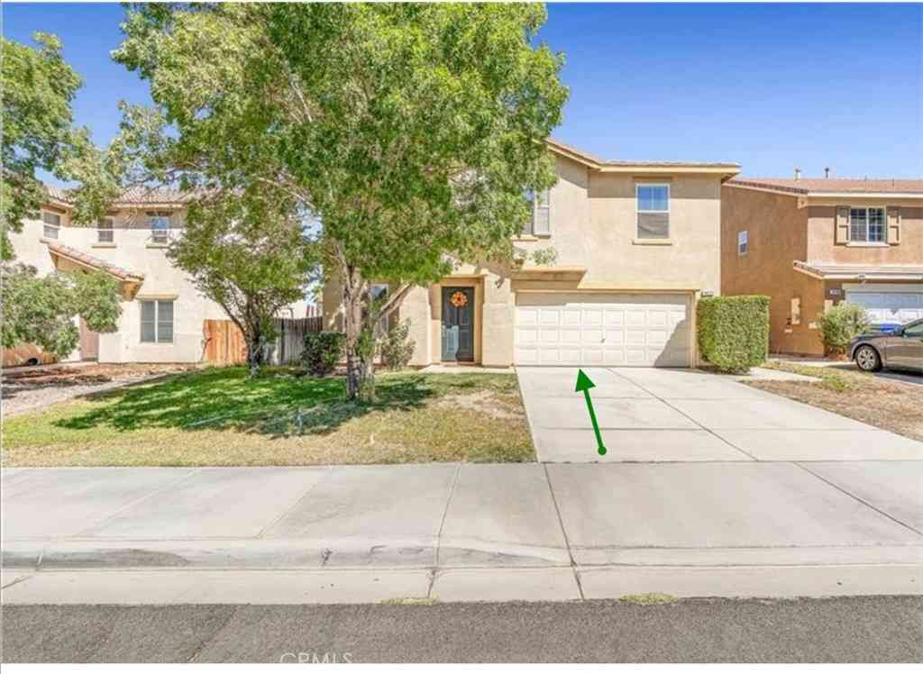 Homes For Sale - 14172 Paddock Road<br/> Victorville, CA 92394
