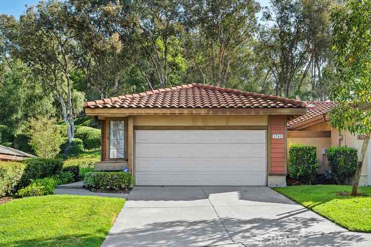 Townhouse For Sale - 1762 Del Prado<br/> Pomona, CA 91768