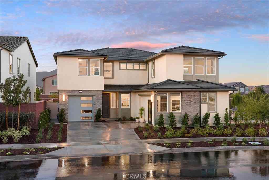 Homes For Sale - 8642 Toyon Street<br/> Chino, CA 91708