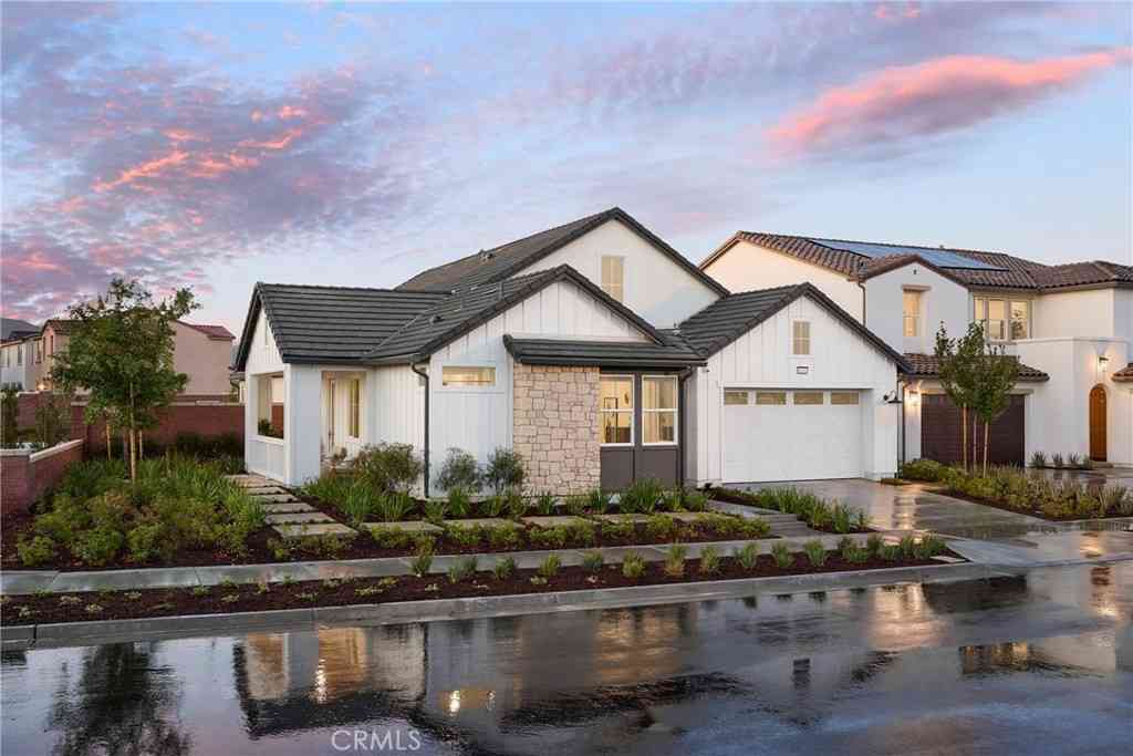 Homes For Sale - 8626 Toyon Street<br/> Chino, CA 91708