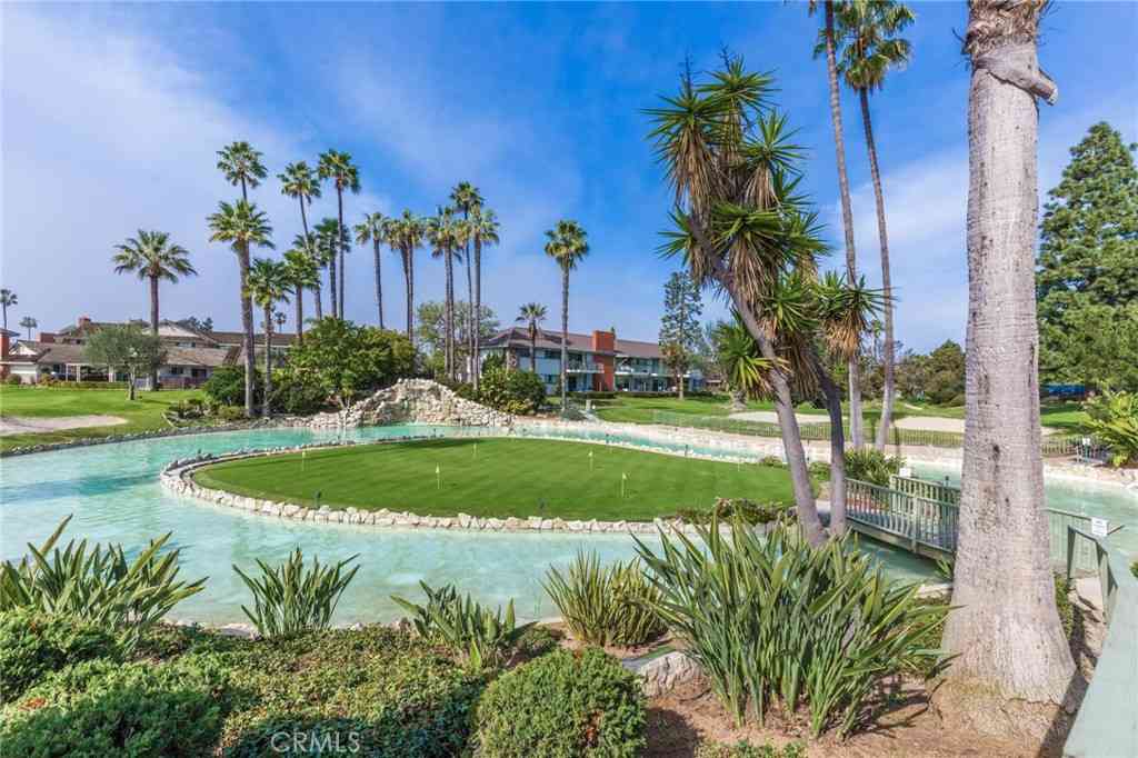 Condo For Sale - 22679 Nadine Circle #B<br/> Torrance, CA 90505