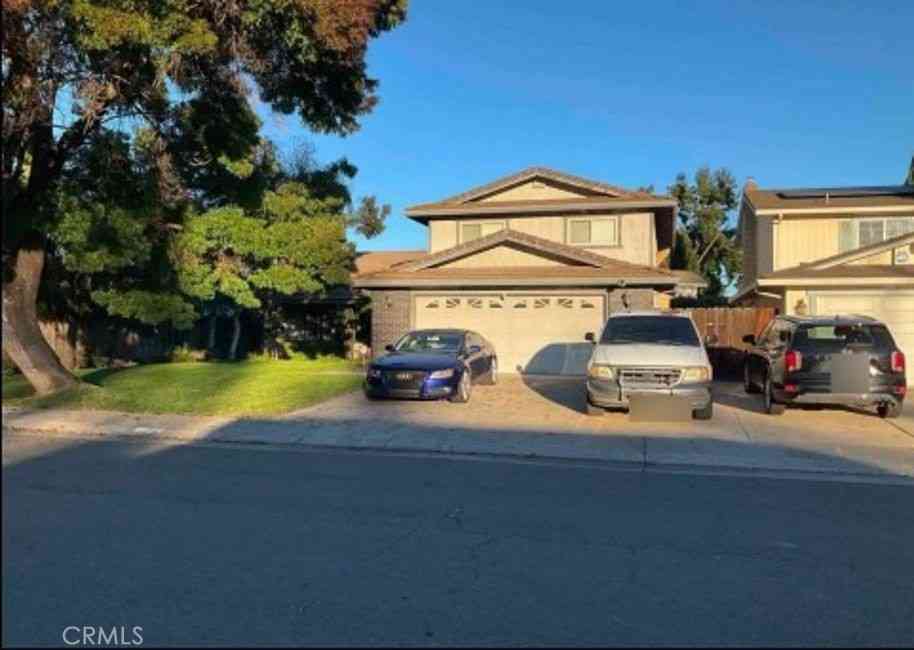 Homes For Sale - 1485 Goldenleaf<br/> San Joaquin County, Stockton, CA 95209