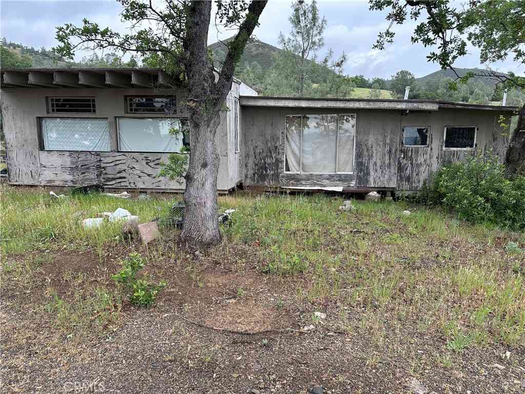 Homes For Sale - 666 Watertrough Road<br/> Lake County, Clearlake Oaks, CA 95423