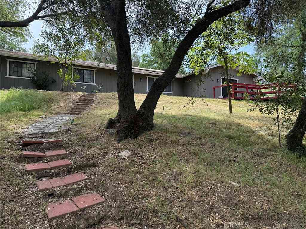 Homes For Sale - 31578 Road 400<br/> Coarsegold, CA 93614