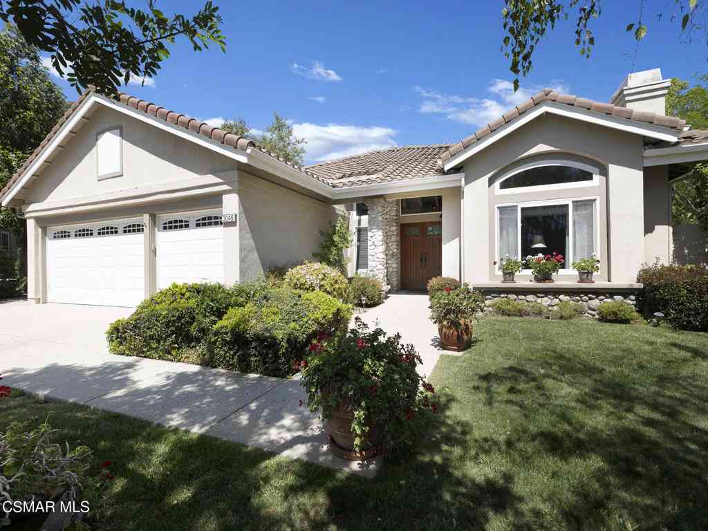Homes For Sale - 3046 Shadow Mesa Circle<br/> Thousand Oaks, CA 91360