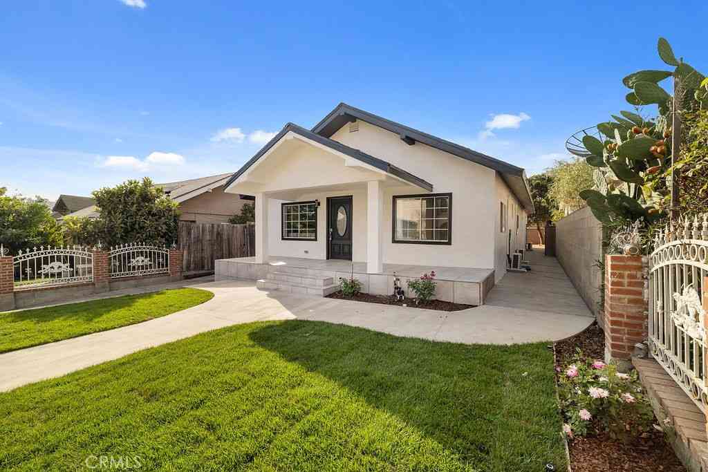 Homes For Sale - 3343 Roseview Avenue<br/> Los Angeles, CA 90065