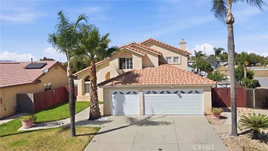 Homes For Sale - 25970 Jumano<br/> Moreno Valley, CA 92551