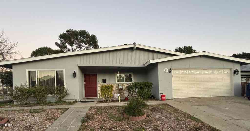 Homes For Rent - 12 S Wendy Drive<br/> Thousand Oaks, CA 91320