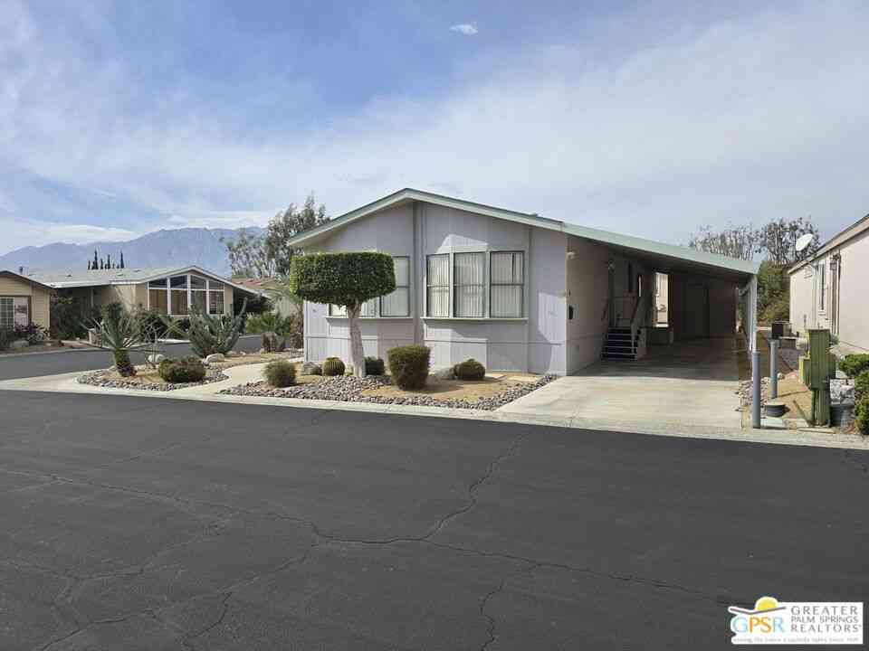 Mobile Home For Sale - 15300 Palm Drive #18<br/> Desert Hot Springs, CA 92240