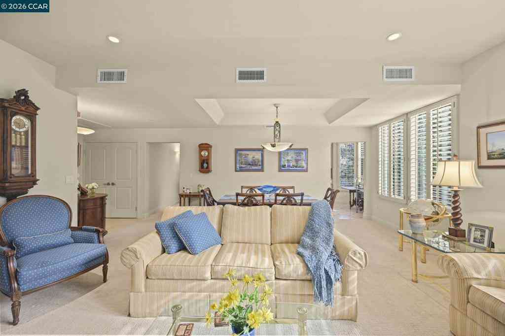 Condo For Sale - 5920 Horsemans Canyon #1B<br/> Walnut Creek, CA 94595