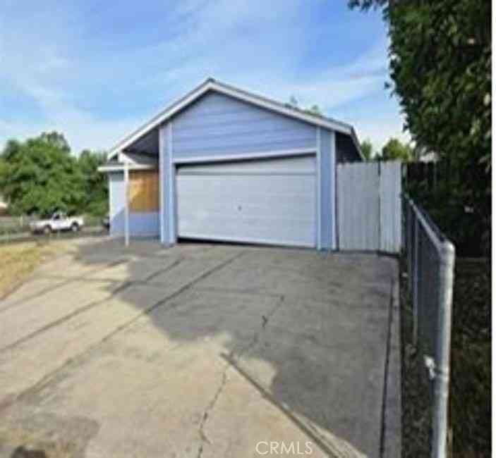 Homes For Sale - 2505 Claridge<br/> Stockton, CA 95210