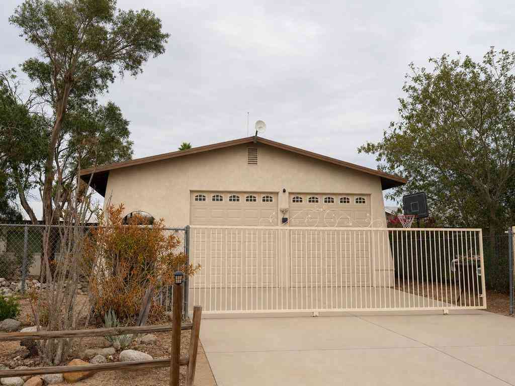 Homes For Sale - 944 Flamingo Avenue<br/> Thermal, CA 92274