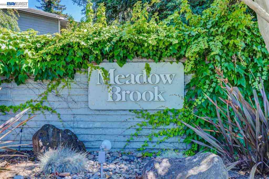 Condo For Sale - 3550 Buttonwood Ter #111<br/> Fremont, CA 94536