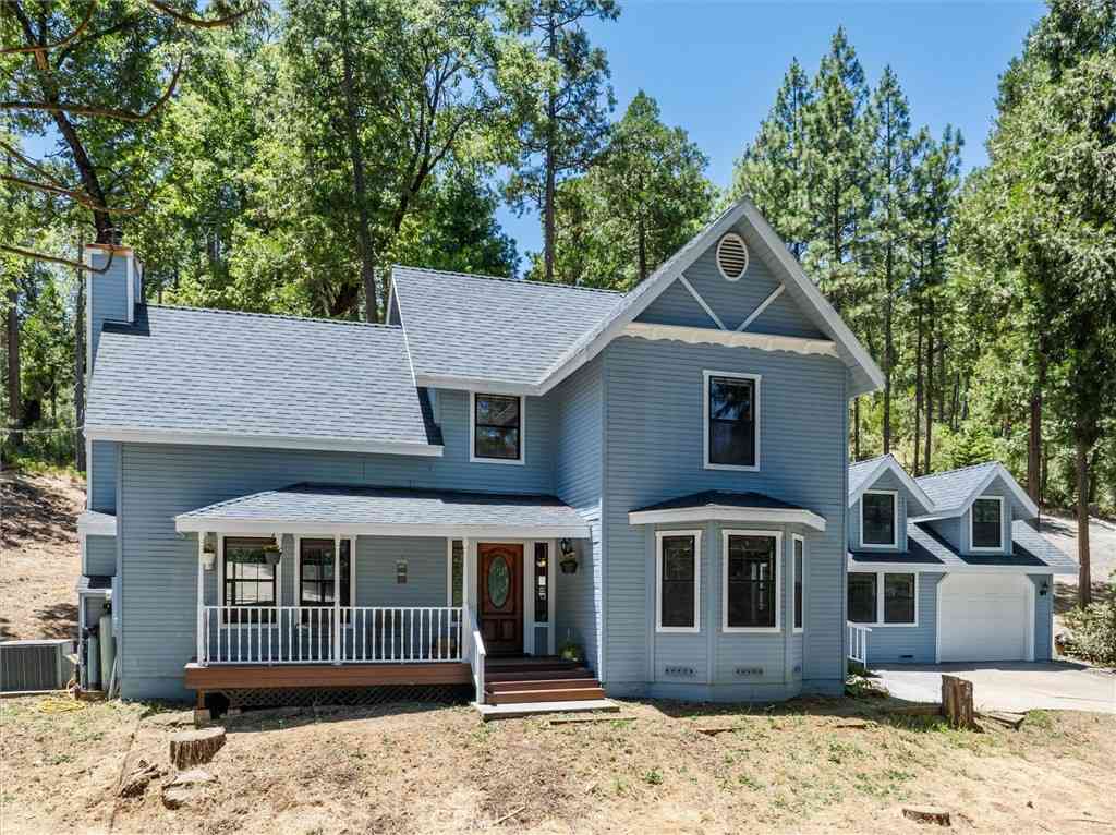 Homes For Sale - 36232 Finegold Creek<br/> North Fork, CA 93643
