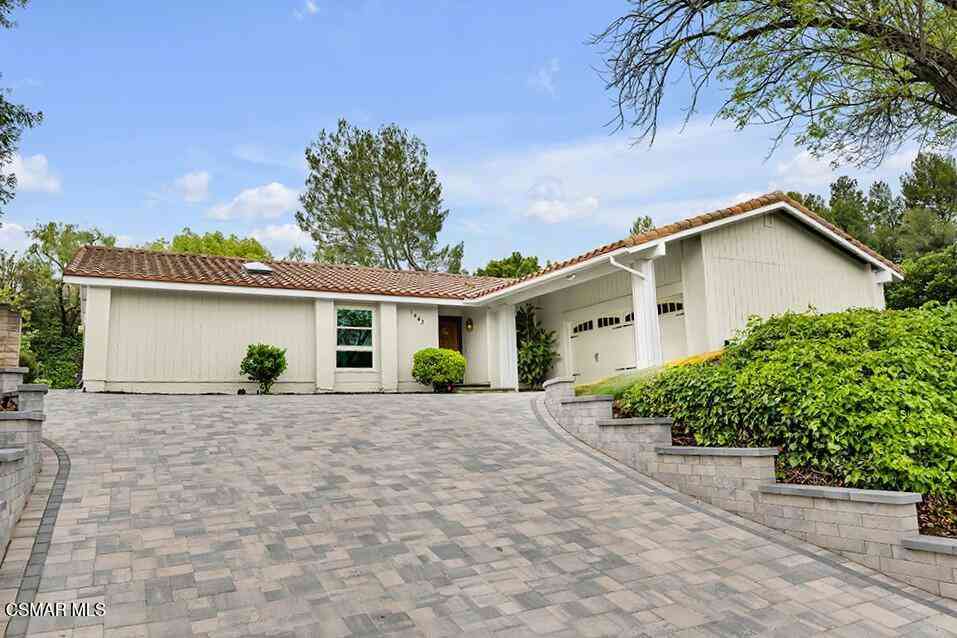 Homes For Sale - 1443 Briarglen Avenue<br/> Ventura County, Westlake Village, CA 91361
