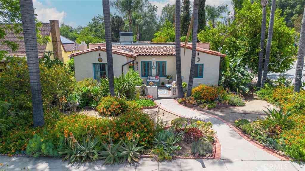 Homes For Sale - 399 W Alexander<br/> San Bernardino, CA 92405
