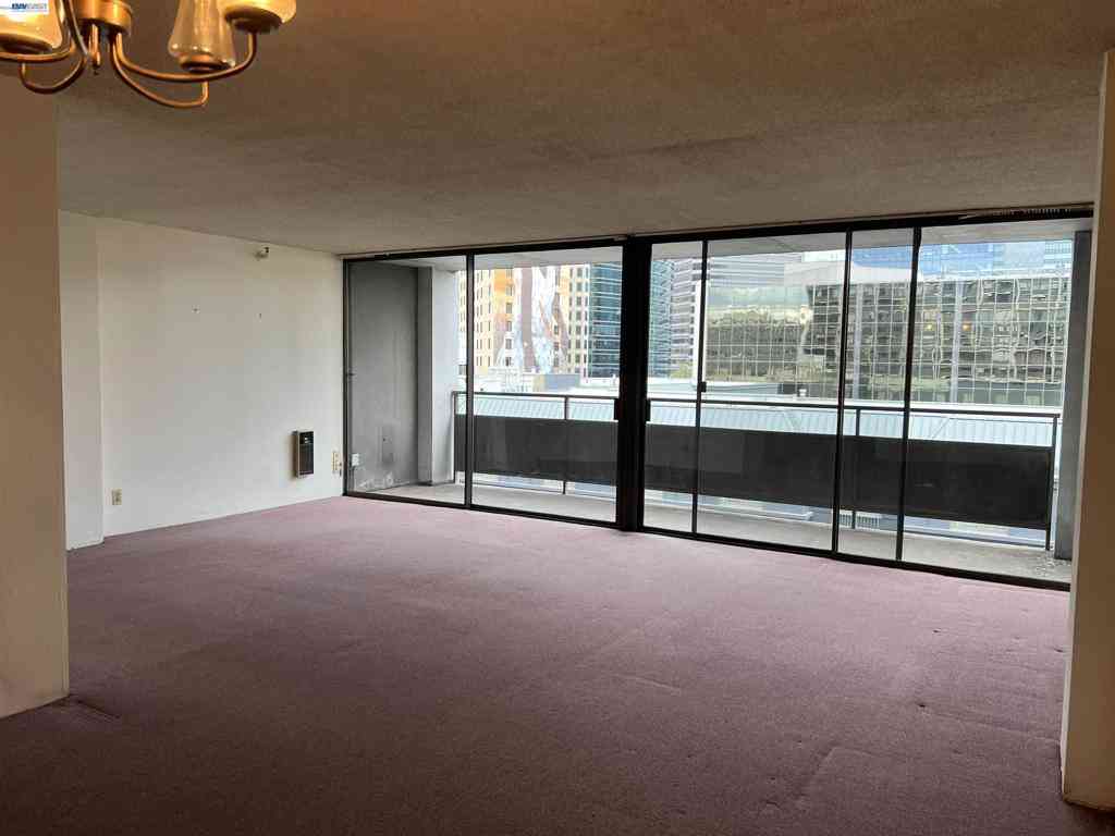 Condo For Sale - 801 Franklin St #707<br/> Oakland, CA 94607
