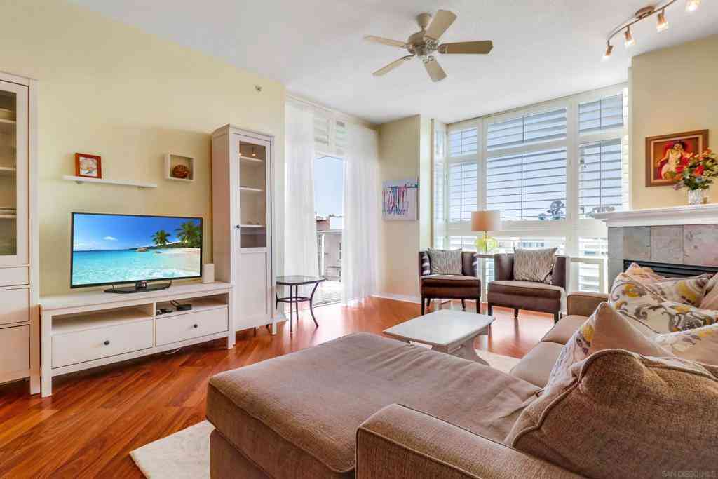 Condo For Sale - 850 Beech St #509<br/> San Diego, CA 92101