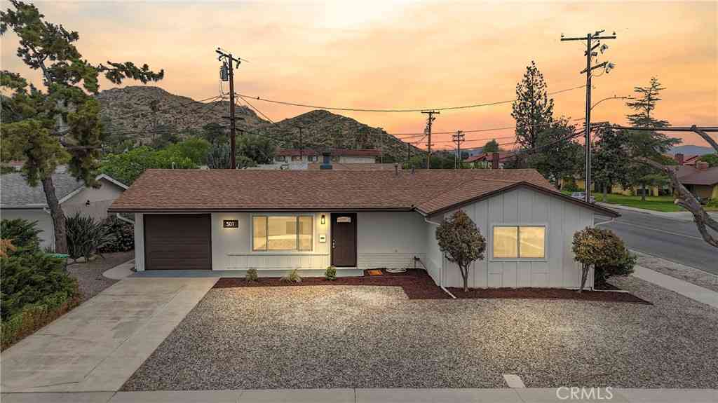Homes For Sale - 501 Palmer Dr<br/> Hemet, CA 92543