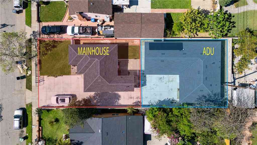 Homes For Sale - 1411 W 7th Street<br/> Santa Ana, CA 92703