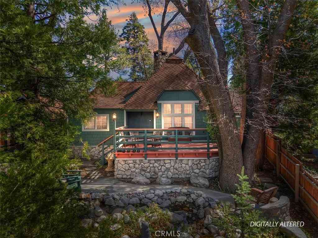 Homes For Sale - 295 Sunset<br/> Lake Arrowhead, CA 92352