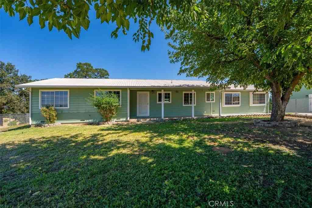 Homes For Sale - 22132 Los Robles Way<br/> Shasta County, Palo Cedro, CA 96073