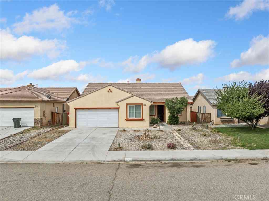 Homes For Sale - 14400 Jeremiah<br/> Adelanto, CA 92301