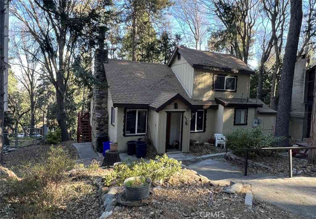 Homes For Sale - 24988 Crest Forest<br/> Crestline, CA 92325