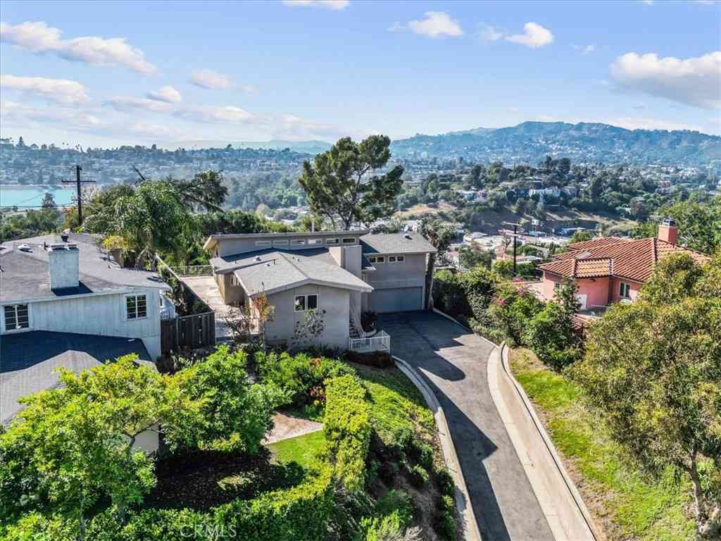 Homes For Sale - 2377 Silver Ridge Avenue<br/> Los Angeles, CA 90039