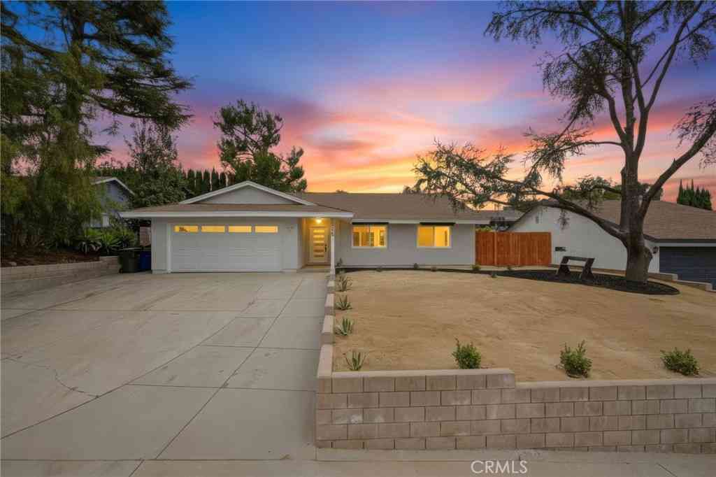Homes For Sale - 7355 Vineyard Avenue<br/> Rancho Cucamonga, CA 91730