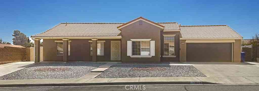 Homes For Rent - 13629 Dry Creek Road<br/> Victorville, CA 92392