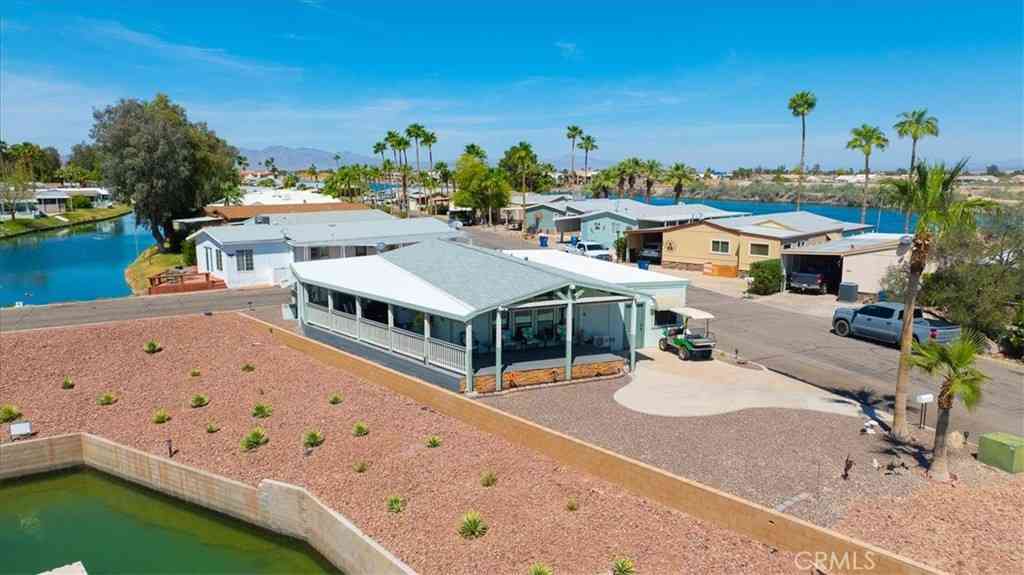Mobile Home For Sale - 551 Beach<br/> Needles, CA 92363