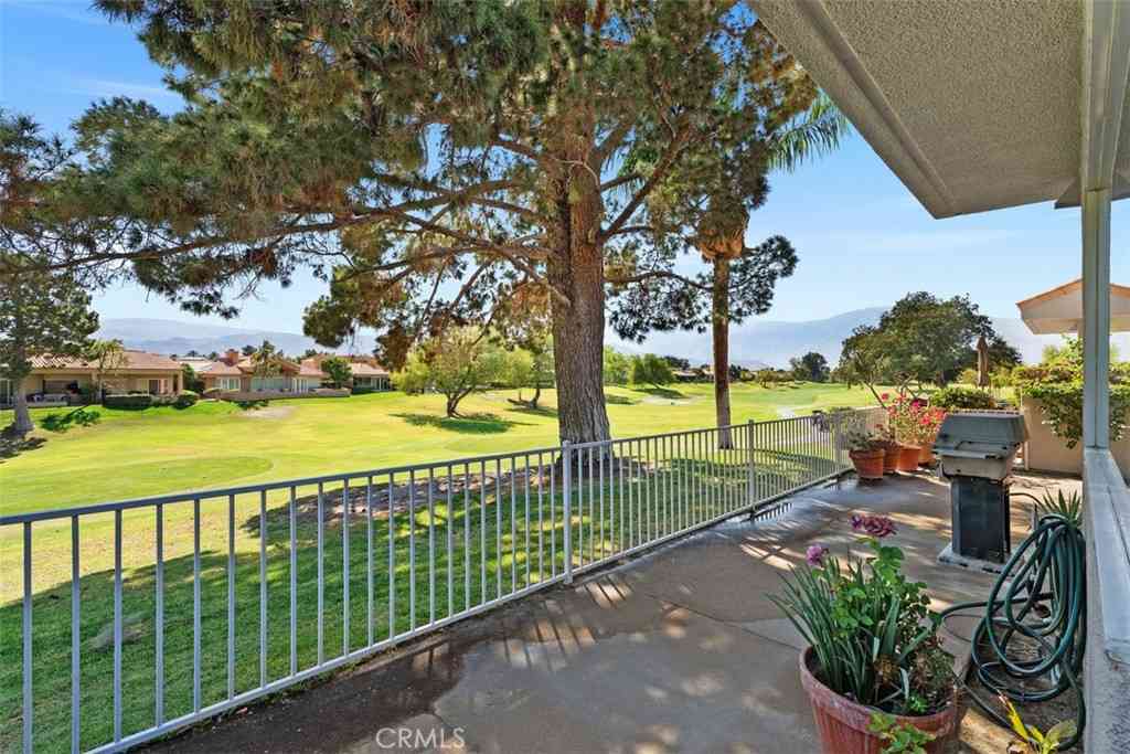 Condo For Rent - 51 Pebble Beach<br/> Rancho Mirage, CA 92270