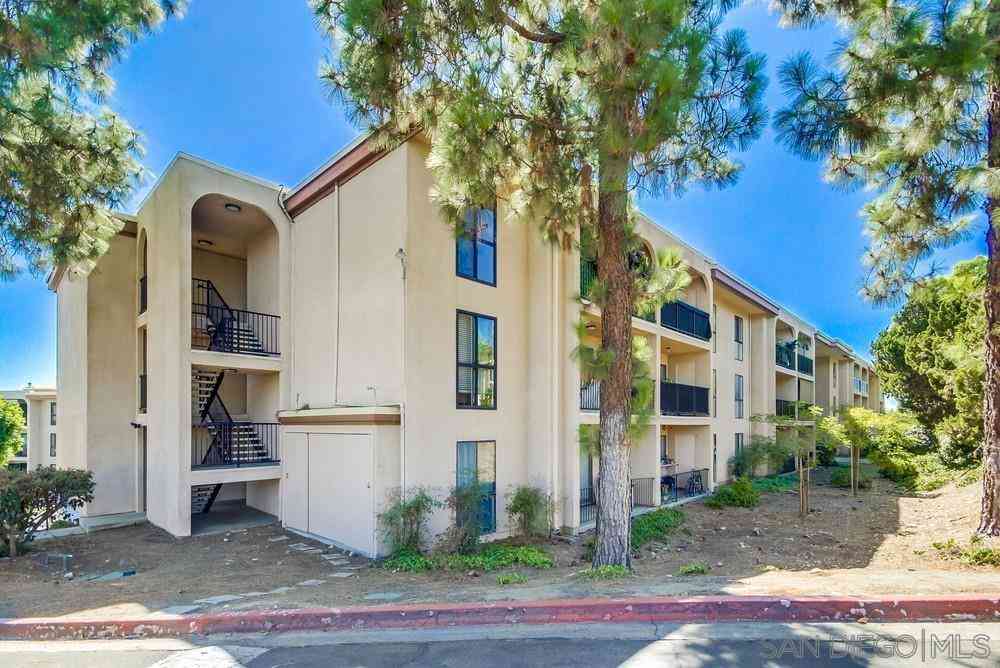 Condo For Sale - 7838 Cowles Mountain Ct #C32<br/> San Diego, CA 92119
